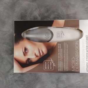 MICRODERMABRASION EXFOLIATION DEVICE